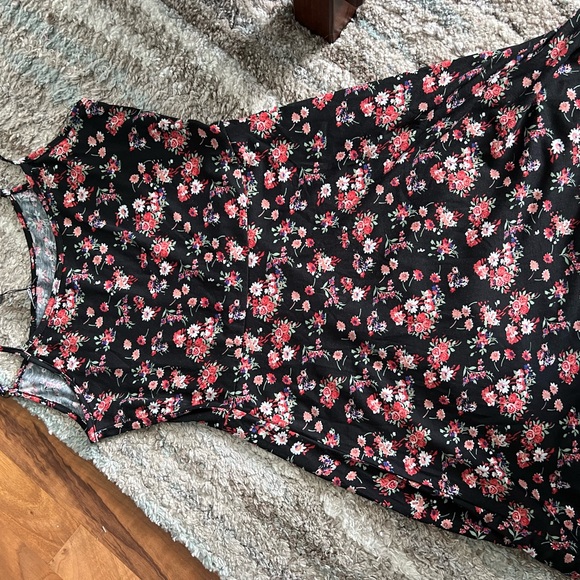 Dresses & Skirts - Smoke free home brand new with tags